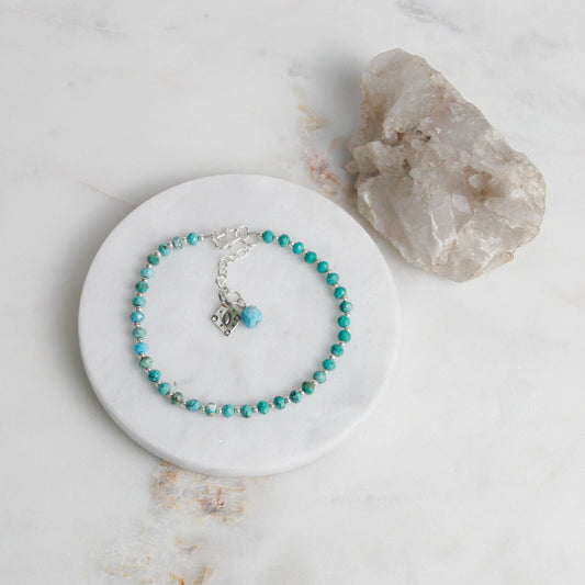 Dainty Turquoise Bracelet