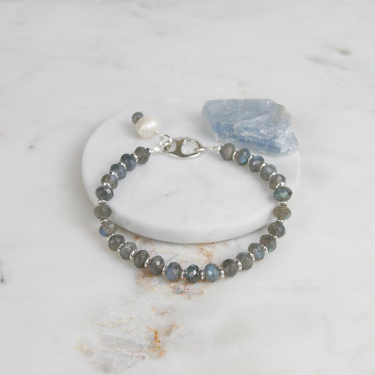 Labradorite and Silver Bracelet